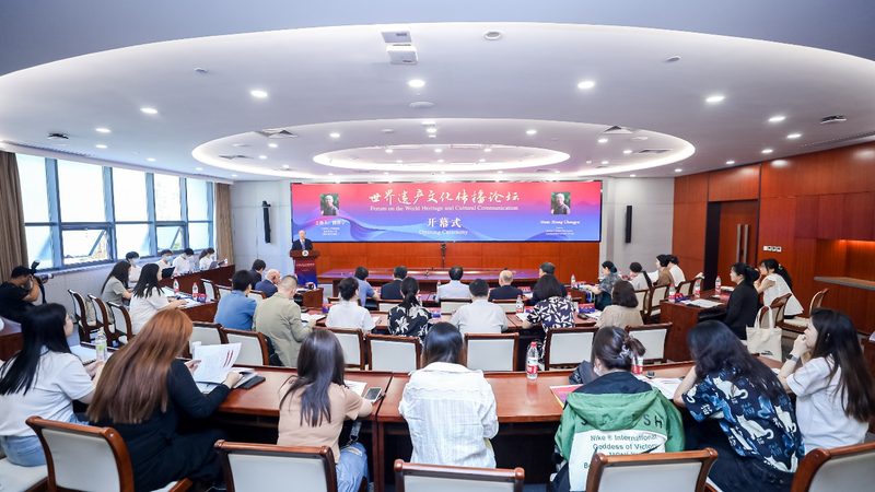 短视频拍摄，相机与手机，谁才是最佳拍档？**