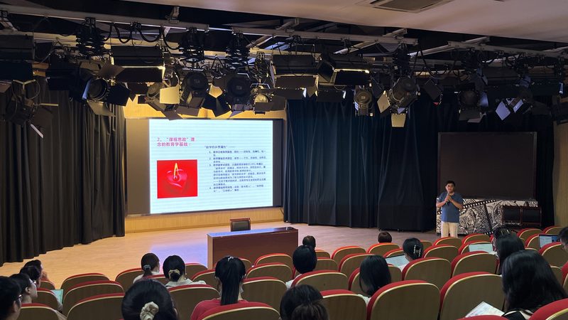 了解公司的技术实力，可以通过以下途径：